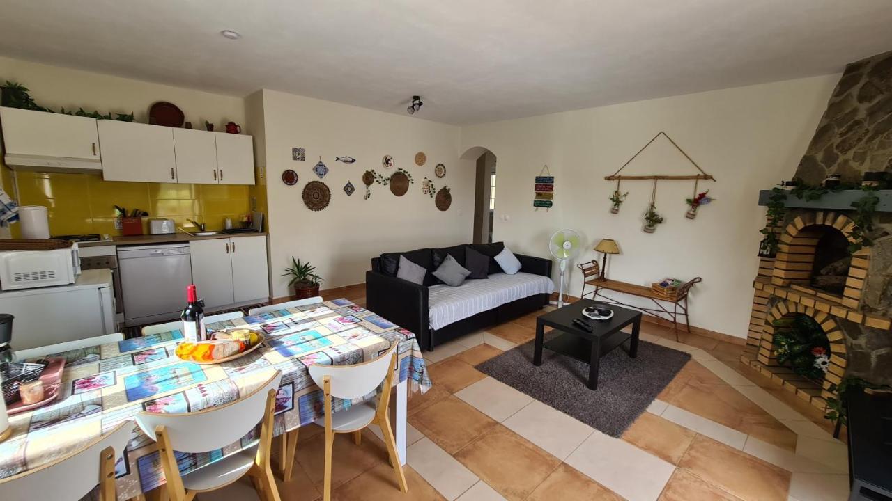 Casa Branca Holiday home Salir